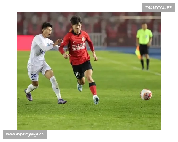 中国1:0战胜英格兰 史上最强“熊猫杯”夺冠 中国1:0战胜英格兰 史上最强“熊猫杯”夺冠